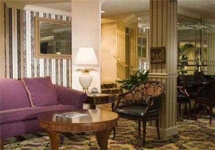 The Latham Georgetown Hotel Washington Exterior foto